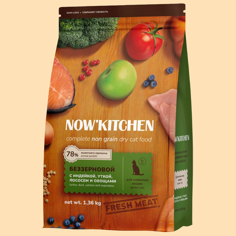 Сухой корм NOW'KITCHEN Fresh Senior для кошек старше 7 лет со свежей индейкой, уткой, лососем, 1.36 кг фото 1